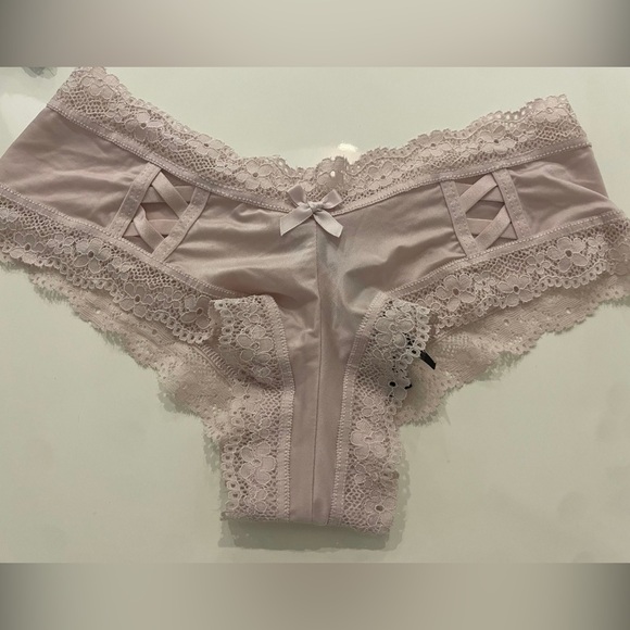 NEW WITH TAGS VICTORIA’S SECRET SIZE XS 3 PK CHEEKY SATIN LACE UP DETAIL PANTIES - Picture 7 of 12